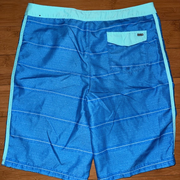 Hurley Men's Aqua and Blue Board Shorts - Picture 3 of 3